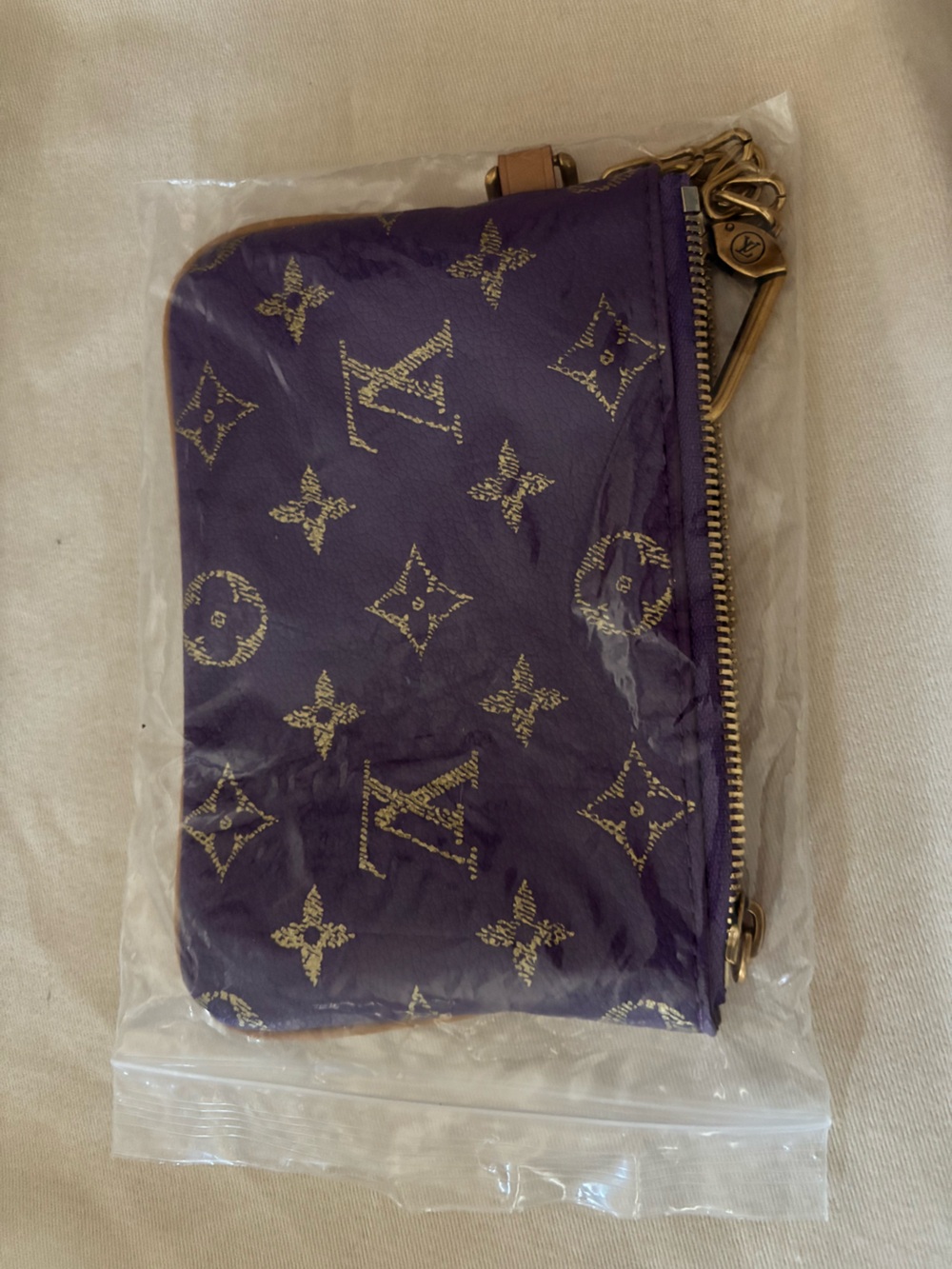 💜Purple and 💛 Gold Leather Mini Bag - Coin purse ~ NWT - Picture 2 of 5